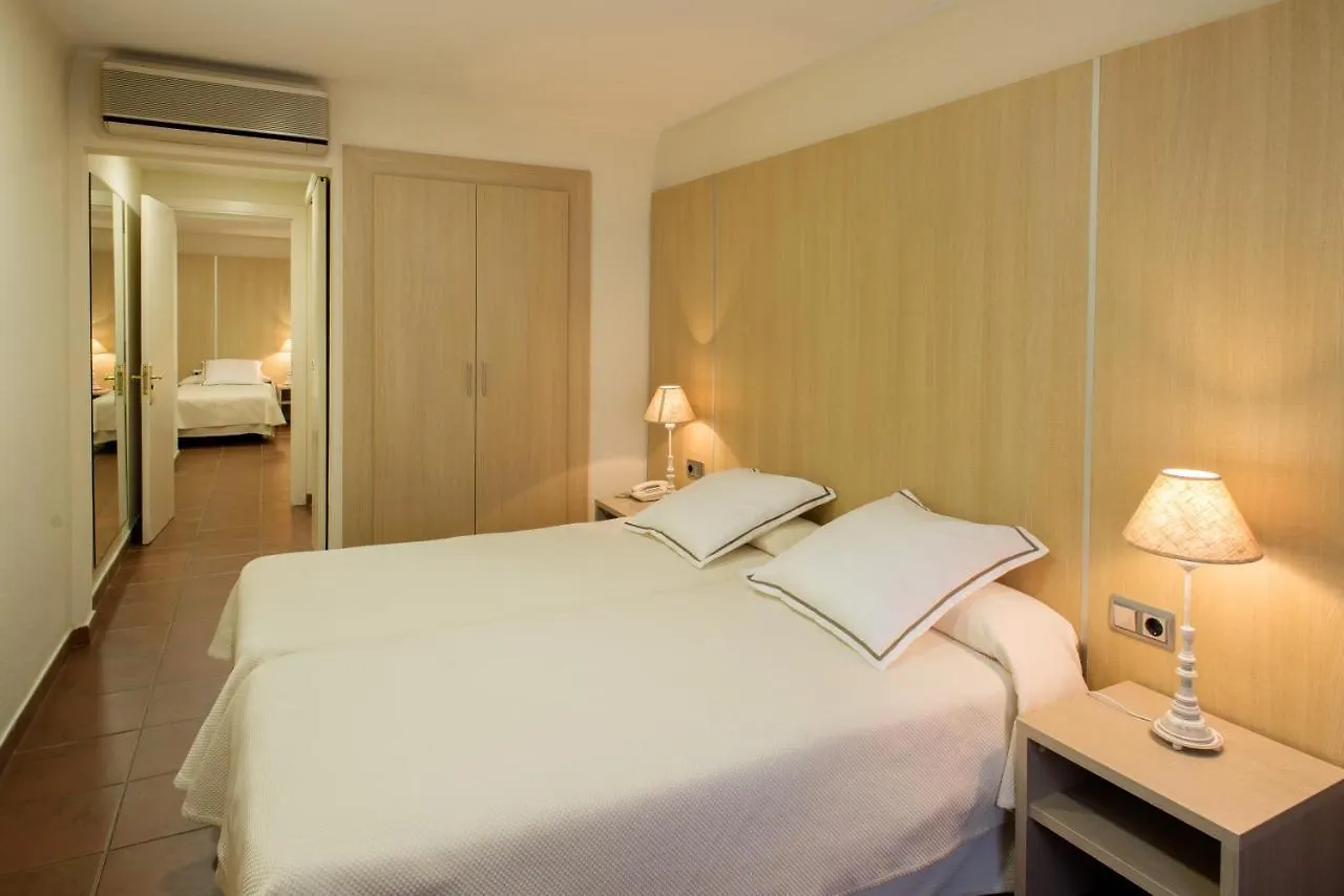 **  Hotel Capri Espagne