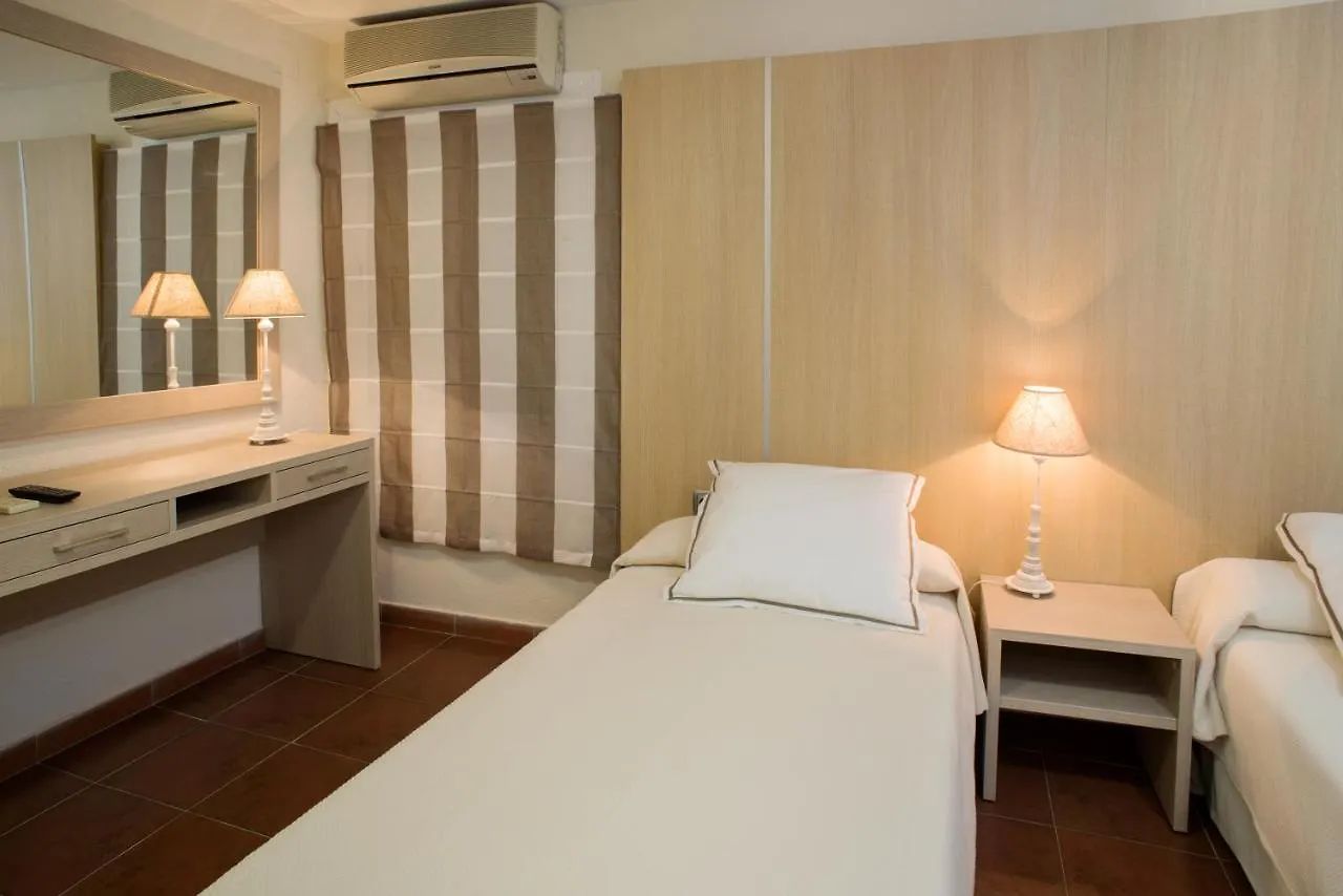 Hotel Capri Τόσα ντε Μαρ
