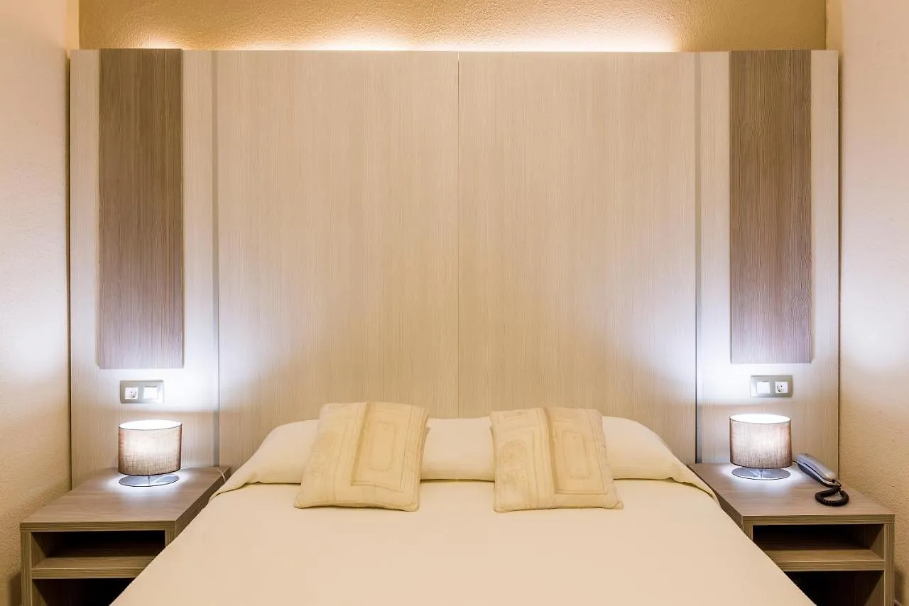 Hotel Capri Τόσα ντε Μαρ
