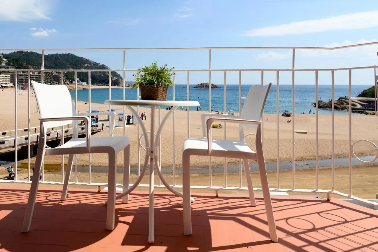 Hotel Capri Tossa de Mar 2*,